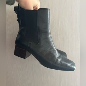 Franco Sarto black leather ankle booties size 6.5 block heel boots